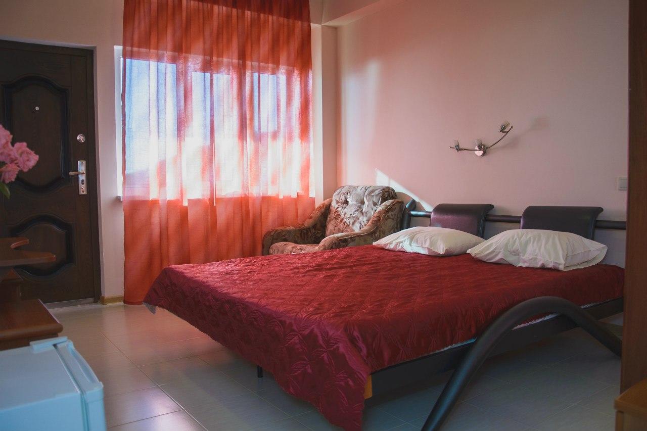 Guest House Arlen Gantiadi Kültér fotó