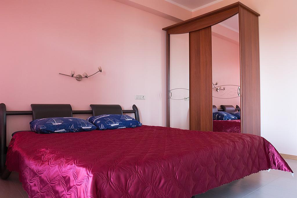 Guest House Arlen Gantiadi Kültér fotó